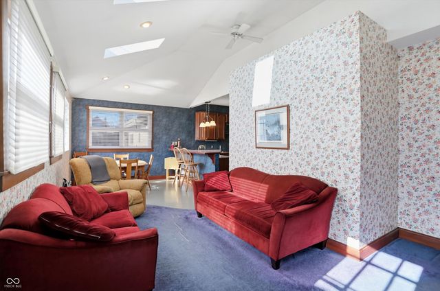 227 W Mechanic Street, Shelbyville, IN 46176