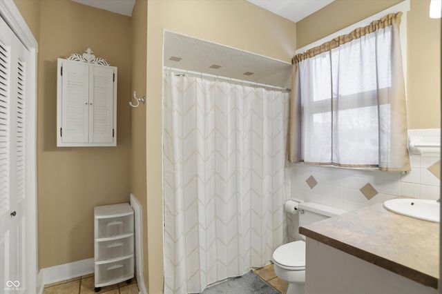 227 W Mechanic Street, Shelbyville, IN 46176