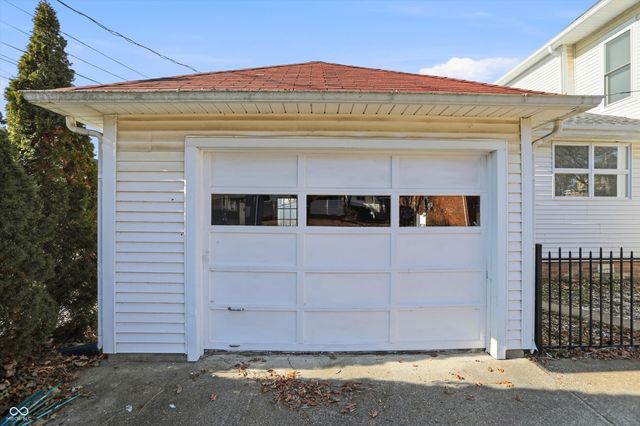 227 W Mechanic Street, Shelbyville, IN 46176