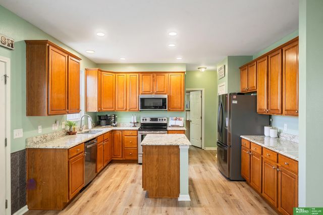 2508 Raven Ridge Drive, Bellevue, NE 68123