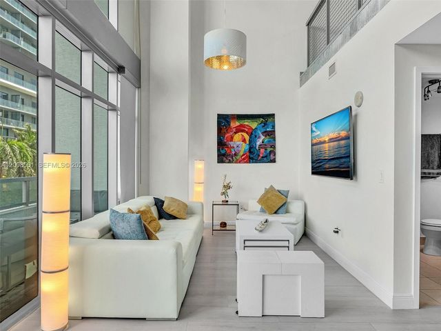3301 NE 1st Ave M0306, Miami, FL 33137