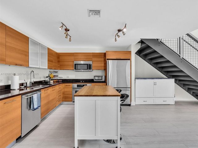 3301 NE 1st Ave M0306, Miami, FL 33137