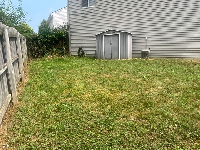 9911 Worthington Boulevard, Fishers, IN 46038