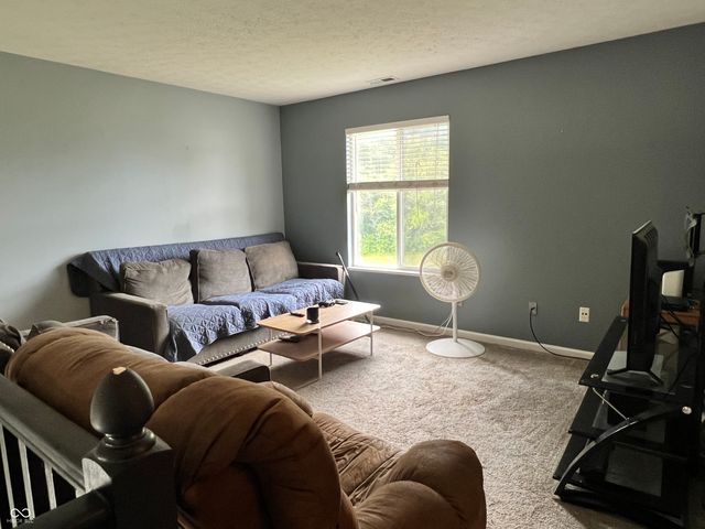 9911 Worthington Boulevard, Fishers, IN 46038