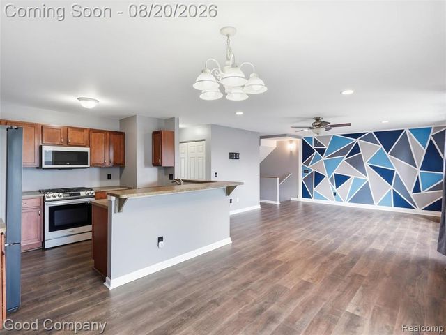 50438 Theodore Lane, Chesterfield, MI 48051