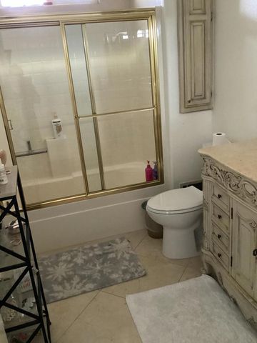 74800 Sheryl Avenue 11-1, Palm Desert, CA 92260