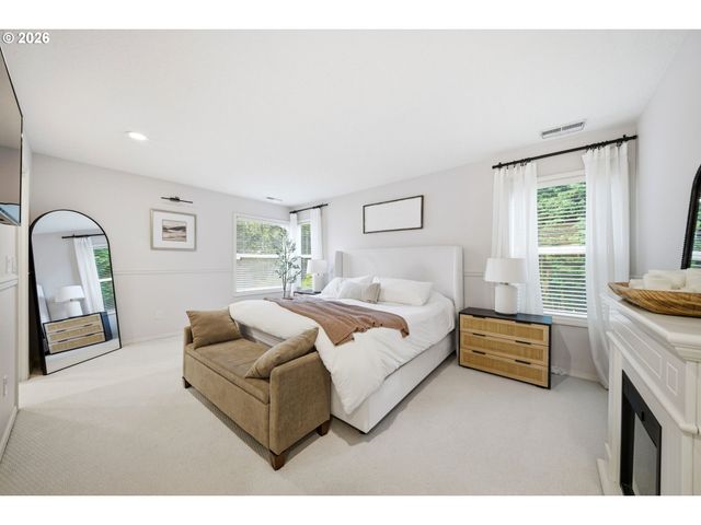 14651 Se HEMMEN Ave, Clackamas, OR 97015