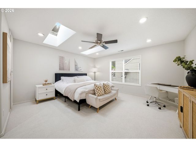 14651 Se HEMMEN Ave, Clackamas, OR 97015