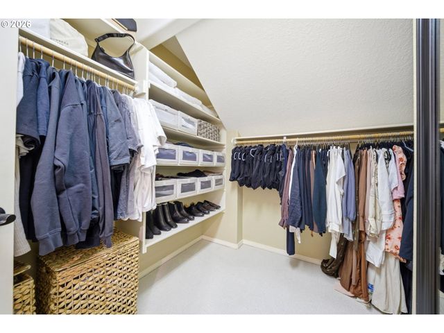 14651 Se HEMMEN Ave, Clackamas, OR 97015