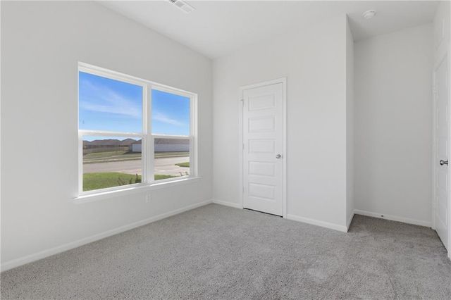 20239 W 195th Street, Spring Hill, KS 66083