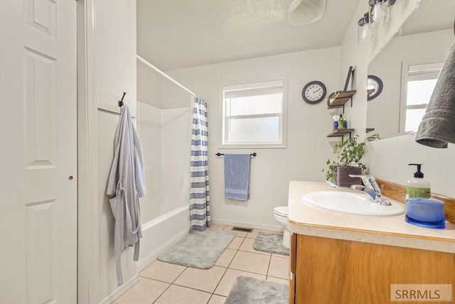 3443 E County Line Road, Idaho Falls, ID 83401