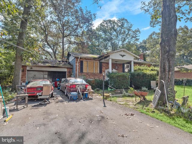 7851 SPRUCE HILL RD, Severn, MD 21144