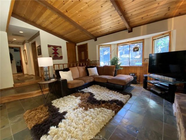 43133 Moonridge Rd, Big Bear, CA 92315