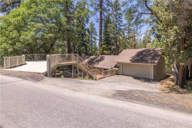 43133 Moonridge Rd, Big Bear, CA 92315