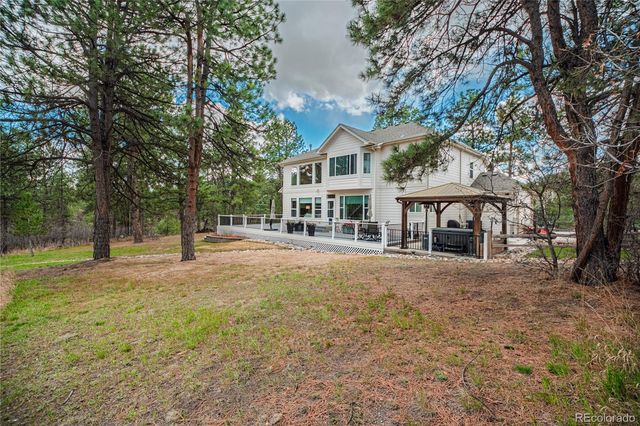 1000 Cochetopa Drive, Larkspur, CO 80118