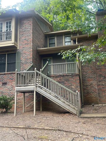 3016 Live Oak NA, Huntsville, AL 35802