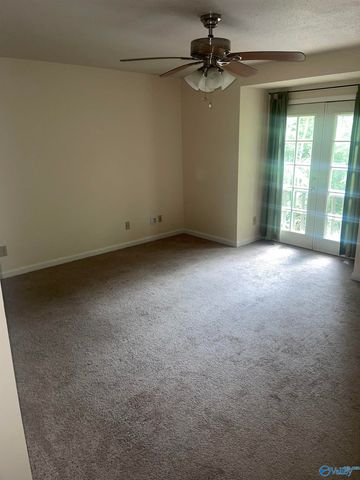 3016 Live Oak NA, Huntsville, AL 35802