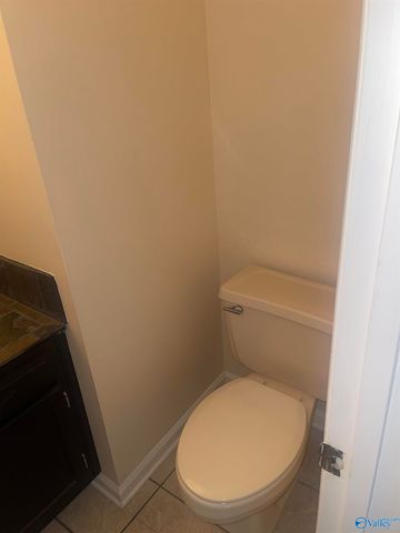 3016 Live Oak NA, Huntsville, AL 35802