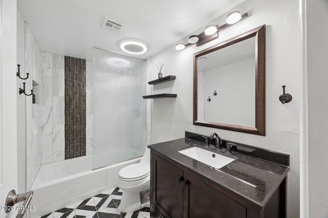 14436 N CORAL GABLES Drive, Phoenix, AZ 85023