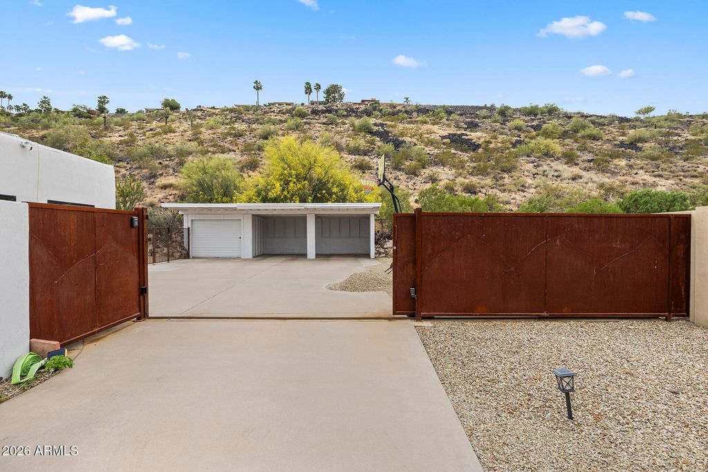 Image 55 of property listing at 14436 N CORAL GABLES Drive, Phoenix, AZ 85023