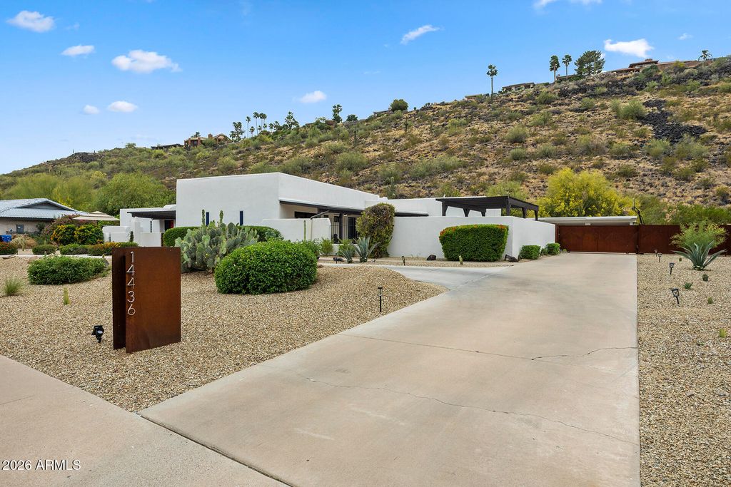 Image 74 of property listing at 14436 N CORAL GABLES Drive, Phoenix, AZ 85023