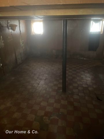 671 Lakewood Street, Detroit, MI 48215