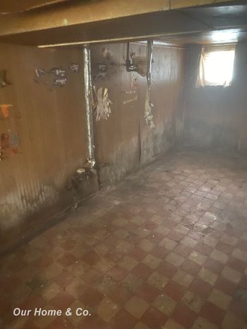 671 Lakewood Street, Detroit, MI 48215