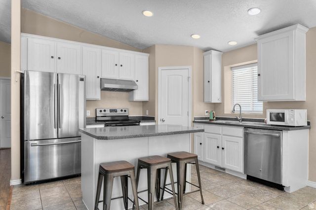 4433 W KOOTENAI ST, Riverton, UT 84096
