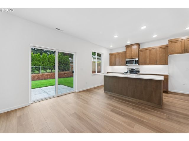 32730 Sw Huser Ln, Scappoose, OR 97056