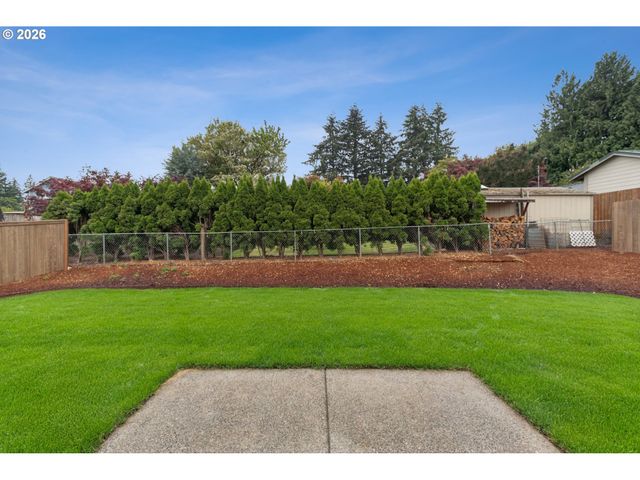 32730 Sw Huser Ln, Scappoose, OR 97056