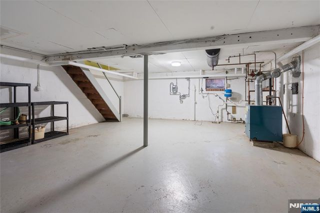 15 Edgewater Road, Cliffside Park, NJ 07010