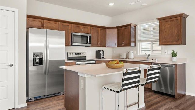 5784 S Bernard St, Spokane, WA 99224