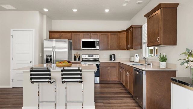 5784 S Bernard St, Spokane, WA 99224