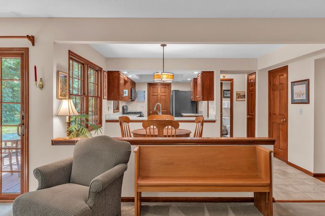1118 Riva Ridge Boulevard, Columbus, OH 43230