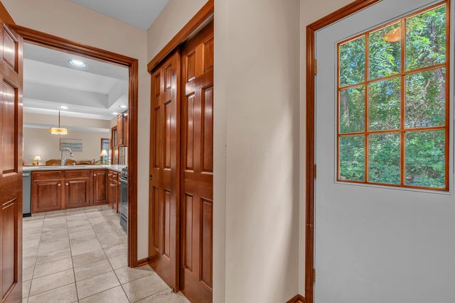 1118 Riva Ridge Boulevard, Columbus, OH 43230