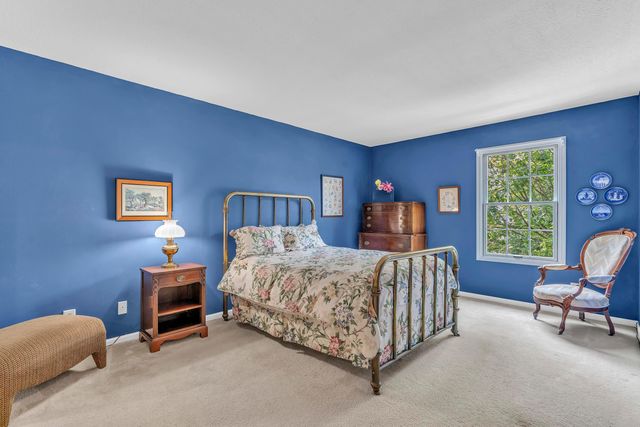 1118 Riva Ridge Boulevard, Columbus, OH 43230