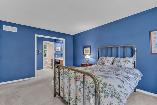 1118 Riva Ridge Boulevard, Columbus, OH 43230