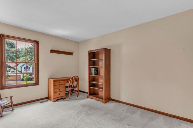 1118 Riva Ridge Boulevard, Columbus, OH 43230