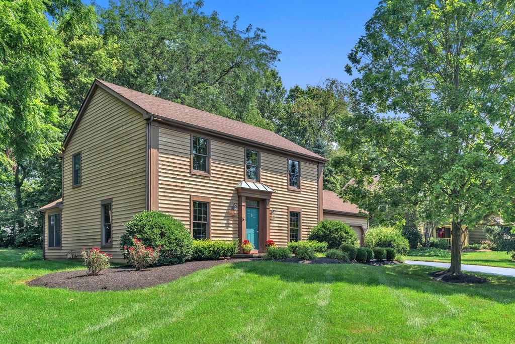 1118 Riva Ridge Boulevard, Columbus, OH 43230