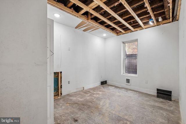 1613 W ERIE AVE, Philadelphia, PA 19140