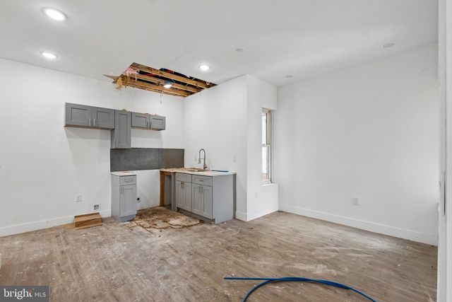 1613 W ERIE AVE, Philadelphia, PA 19140