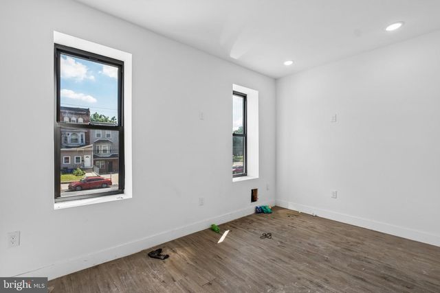 1613 W ERIE AVE, Philadelphia, PA 19140