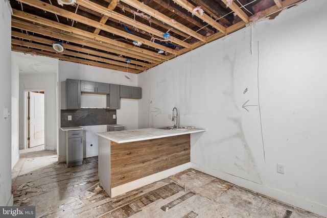 1613 W ERIE AVE, Philadelphia, PA 19140