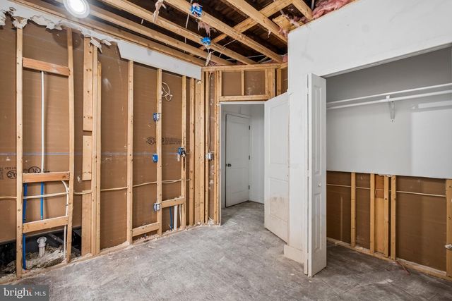 1613 W ERIE AVE, Philadelphia, PA 19140