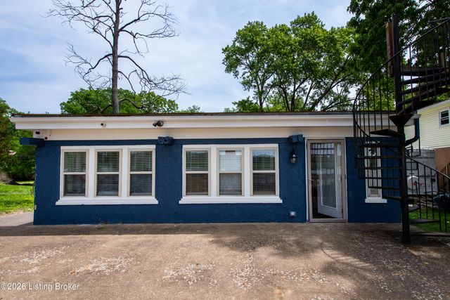 1706 Riverside Dr, Prospect, KY 40059
