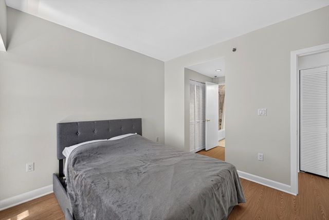 931 Massachusetts Ave 605, Cambridge, MA 02139