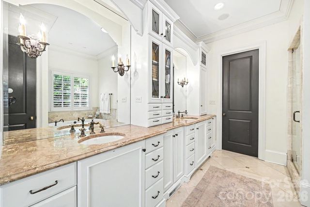 2744 Normandy Road, Charlotte, NC 28209