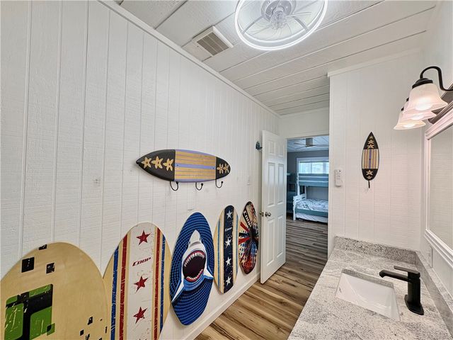 1218 S 11th, Port Aransas, TX 78373