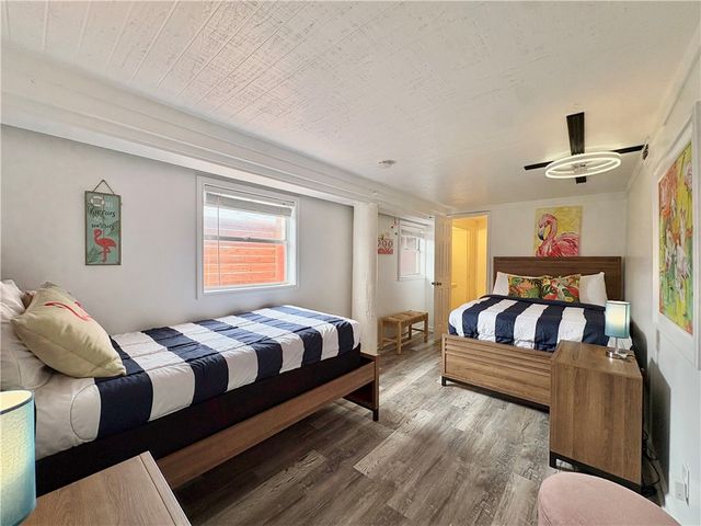 1218 S 11th, Port Aransas, TX 78373