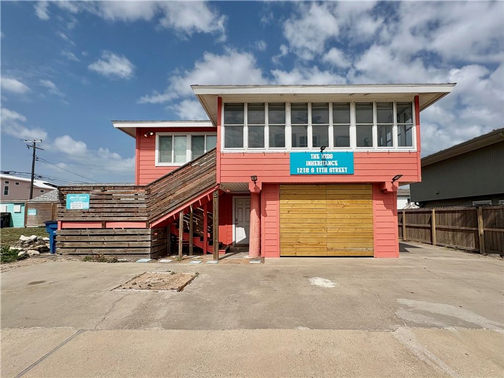 1218 S 11th, Port Aransas, TX 78373